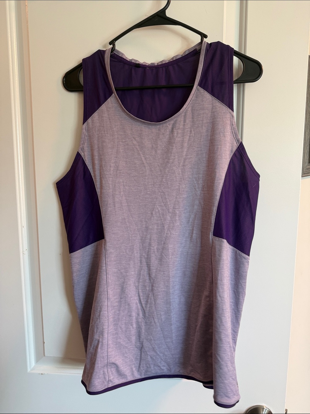 🥳 5 for $25 BUNDLE Second Skin Lavender and Purple Athletic Tank Top